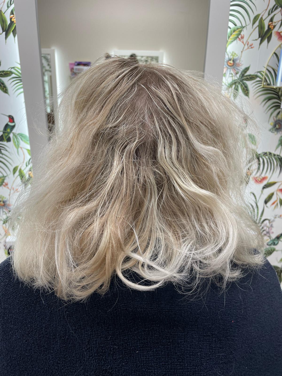 Regrowth scalp bleach before blonde